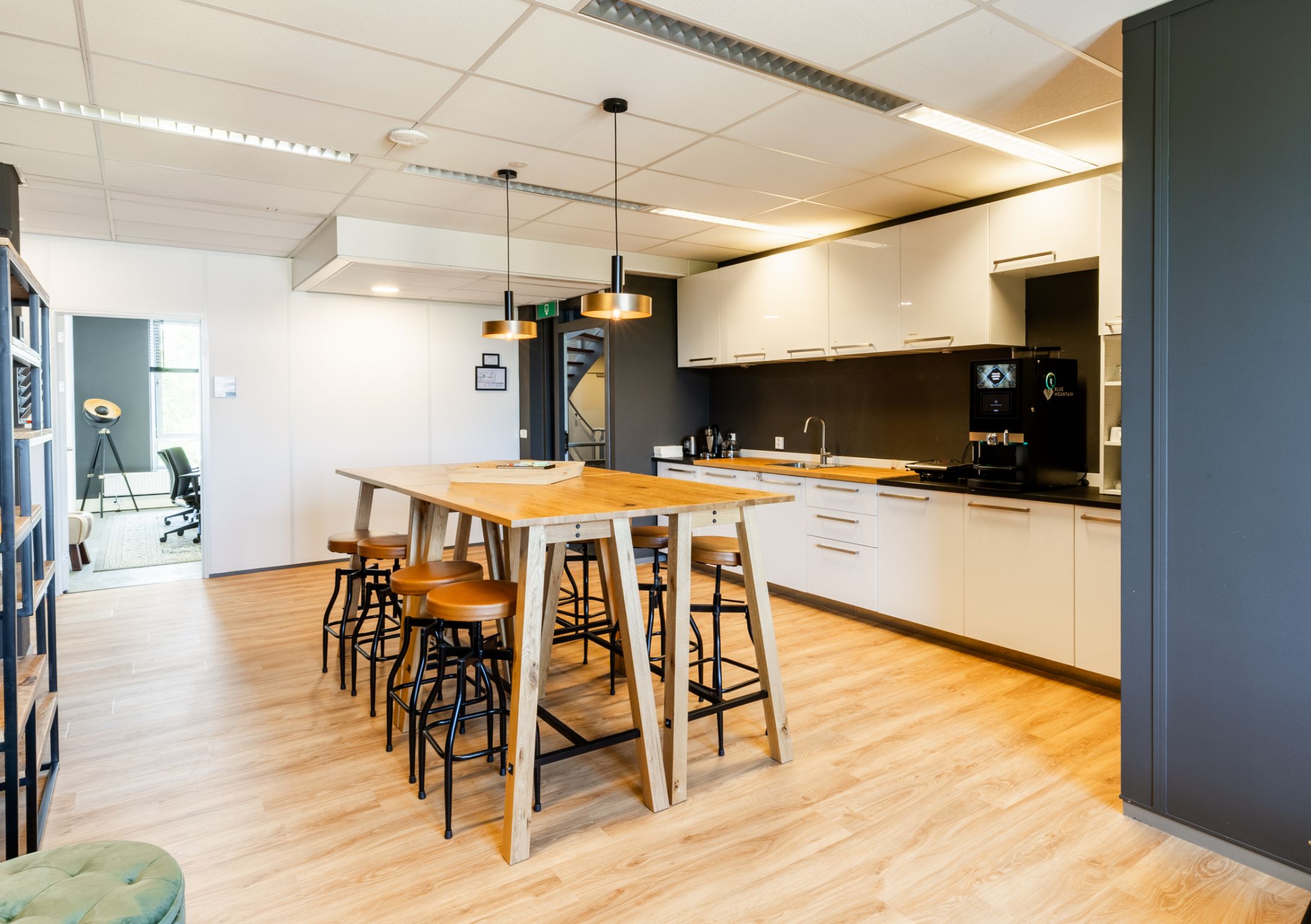 Pantry 3e verdieping rechts, volledig beeld